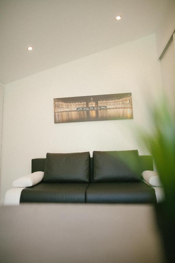 Cosy Appart Aparthotel Artigues-pres-Bordeaux Bagian luar foto